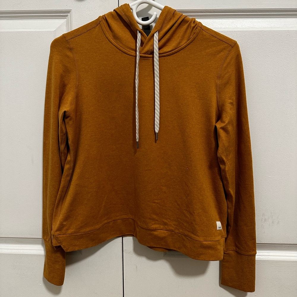 Vuori halo essential hoodie sz xs